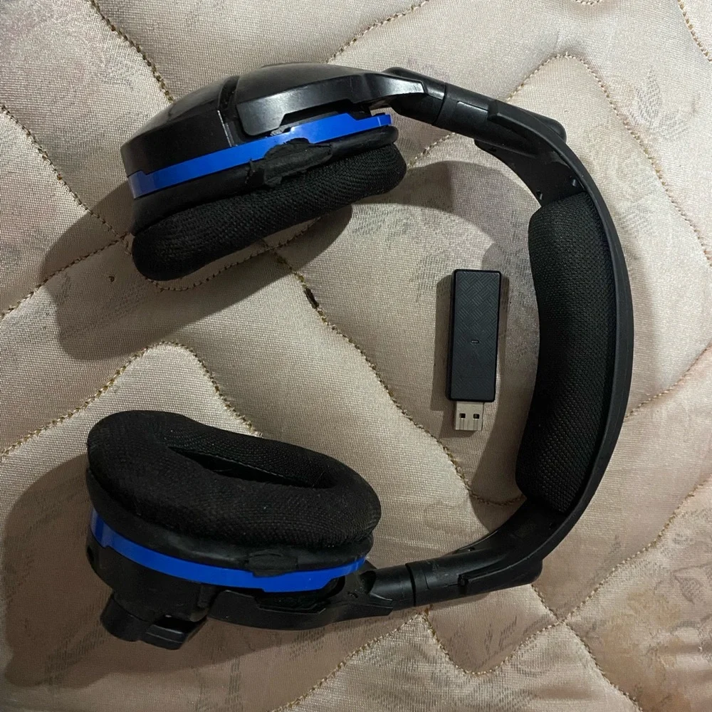 Gaming headset